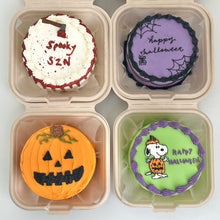 Load image into Gallery viewer, Halloween Lunch Box Cakes
